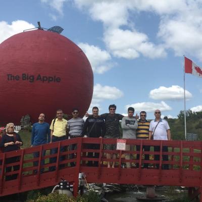 تور کانادا لوکس 1000 جزیره big Apple best Canada tours