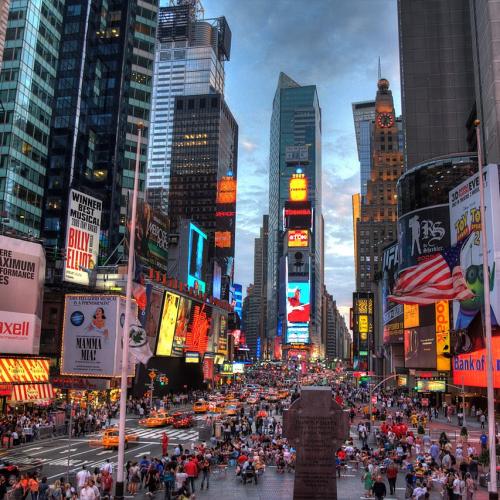 میدان تایمز نیویورک آمریکا (Times Square)