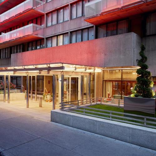 هتل رزیدنت این وست مونت در مونترال (Residence Inn by Marriott Montreal Westmount hotel)