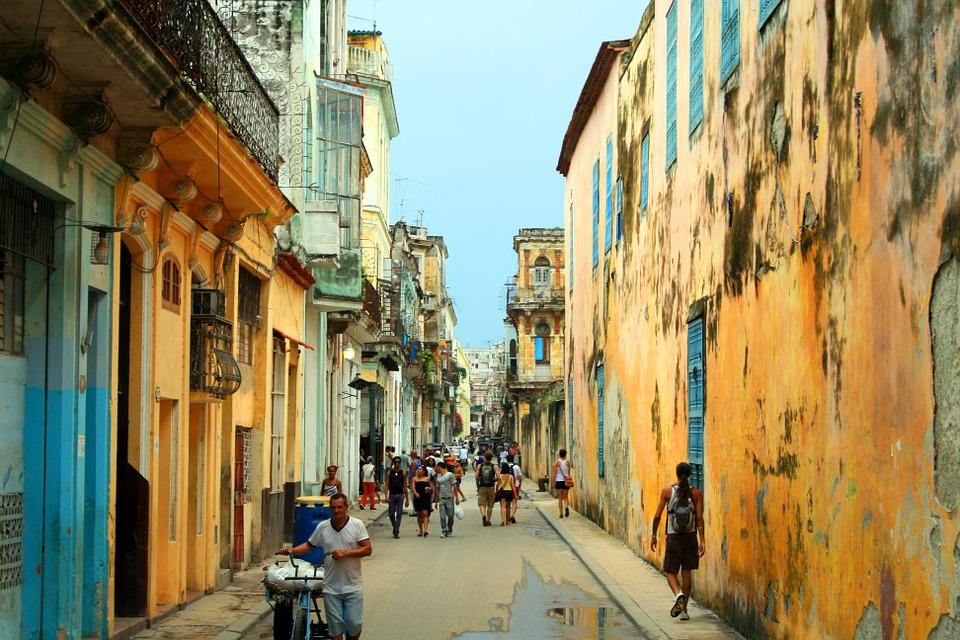 آشنایی با خیابان ها و محله های معروف هاوانا