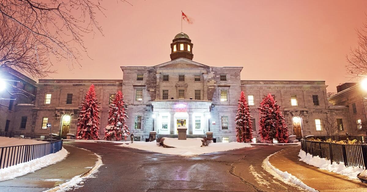 بهترین دانشگاه های استان انتاریو کانادا