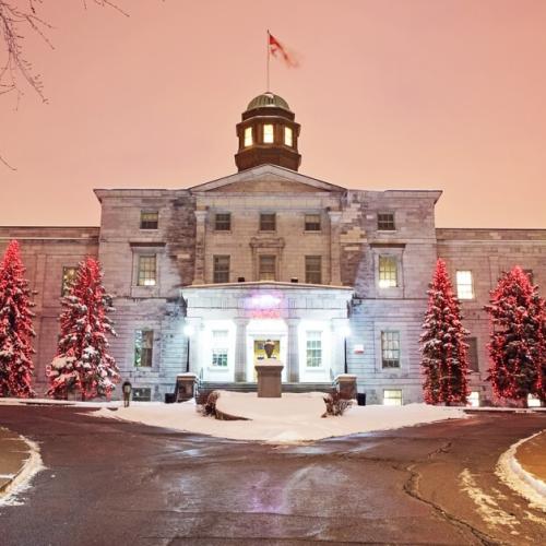 بهترین دانشگاه های استان انتاریو کانادا