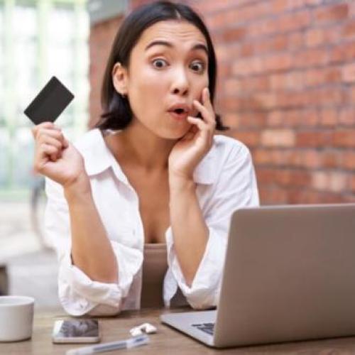 اشتباهاتی در استفاده از کارت اعتباری، که رتبه اعتباری شما را کاهش میدهد