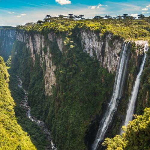سفر به ده دره برتر جهان: رتبه بندی مبتنی بر داده سفر به ده دره برتر جهان: رتبه بندی مبتنی بر داده