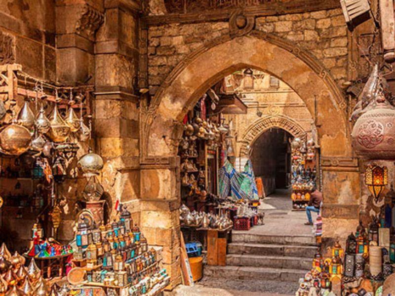 بازار خان الخلیلی مصر: قلب تپنده تاریخ، تجارت و فرهنگ قاهره