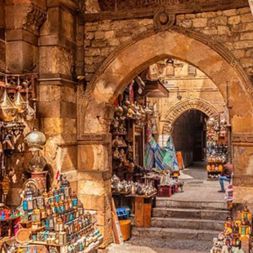 بازار خان الخلیلی مصر: قلب تپنده تاریخ، تجارت و فرهنگ قاهره